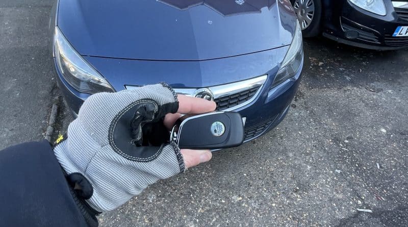 replacement Vauxhall Astra key