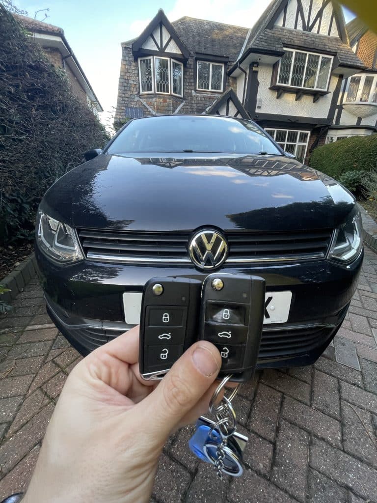 spare VW key cut near Halfords Watford